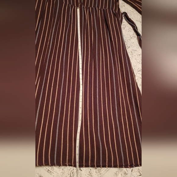 Loveriche NWT Brown Striped dress size e L - Picture 8 of 10